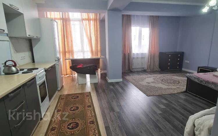 1-комнатная квартира · 45 м² · 7/9 этаж, мкр Айнабулак-2 85а — За ТД Белес за 180 000 〒 в Алматы, Жетысуский р-н — фото 2