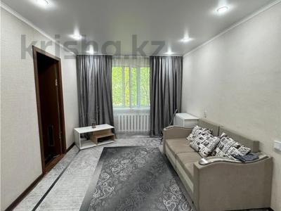 2-бөлмелі пәтер · 46 м² · 1/5 қабат, Майкудук, 12й микрорайон, бағасы: 9.5 млн ₸ в Караганде, Алихана Бокейханова р-н
