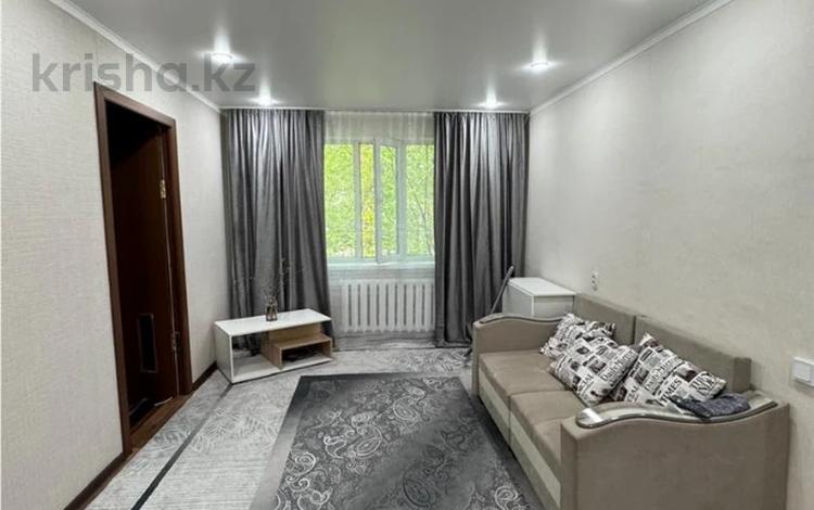 2-комнатная квартира · 46 м² · 1/5 этаж, Майкудук, 12й микрорайон за 9.5 млн ₸ в Караганде, Алихана Бокейханова р-н — фото 4