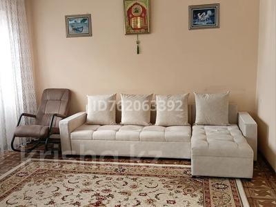 3-бөлмелі пәтер · 90 м² · 5/5 қабат, Нұрсәт ш/а, Назарбекова — Назарбекова, бағасы: 27.5 млн ₸ в Шымкенте, Каратауский р-н