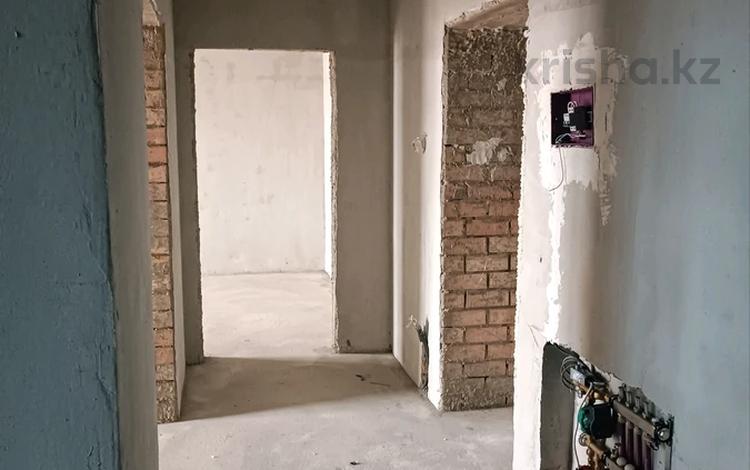 2-бөлмелі пәтер · 54 м² · 3/12 қабат, Чингиз Айтматов 60, бағасы: 34 млн ₸ в Астане, Нура р-н — фото 8