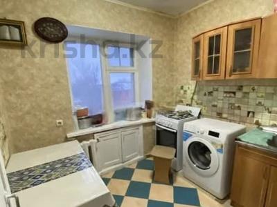 1-бөлмелі пәтер · 33 м² · 4/4 қабат, Нурсултана Назарбаева, бағасы: 9 млн ₸ в Уральске