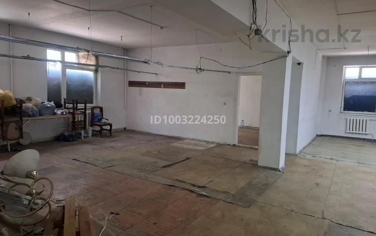 Свободное назначение · 300 м² за 120 000 ₸ в Шымкенте, Аль-Фарабийский р-н — фото 2
