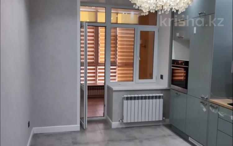1-комнатная квартира · 54.6 м² · 8/10 этаж, мкр. Алтын орда, санкибай батыра за 28 млн ₸ в Актобе — фото 2
