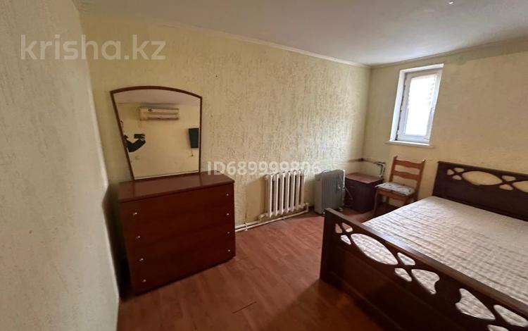 1-бөлмелі үй ай сайын, 45 м², 2 сот., мкр Мунайшы, бағасы: 50 000 〒 в Атырау, мкр Мунайшы — фото 2