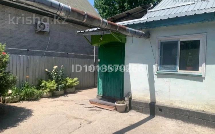 Часть дома · 4 комнаты · 68 м² · 7.8 сот., мкр Кемел (Первомайское) — Магазин Апельсин..школа.193. за 65 млн ₸ в Алматы, Жетысуский р-н — фото 2