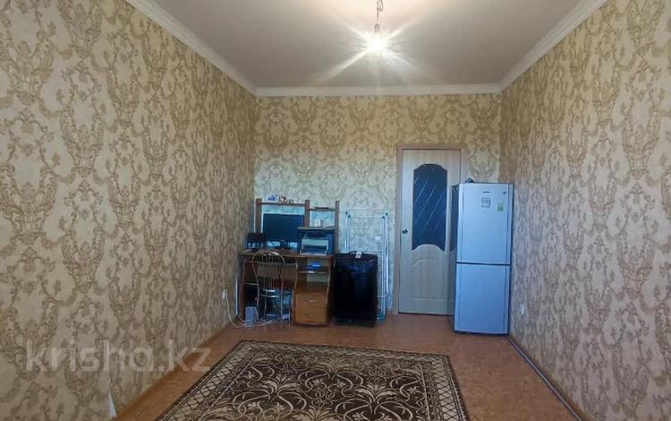 3-комнатная квартира · 81 м² · 4/4 этаж, Батыс-2 9/5 за 34.6 млн ₸ в Актобе — фото 2