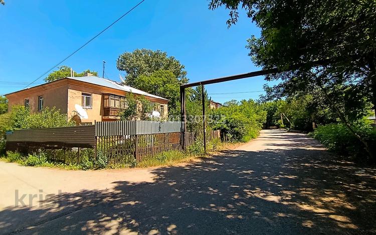2-комнатная квартира · 44 м² · 2/2 этаж, мкр Михайловка 46 — жанибекова Седова за 15.5 млн ₸ в Караганде, Казыбек би р-н — фото 2
