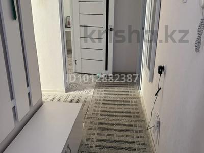2-комнатная квартира · 50 м² · 5/5 этаж, мкр 8 290/2 — ДВД, Университет Жубанов за 16 млн ₸ в Актобе