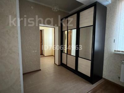 Отдельный дом · 7 комнат · 249 м² · 9 сот., П. Асан, ул. Махамбет Батыра 51 за 57 млн 〒