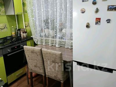 2-комнатная квартира, 45 м², 3 этаж, мкр Алтай-1 11 за 22 млн 〒 в Алматы, Турксибский р-н