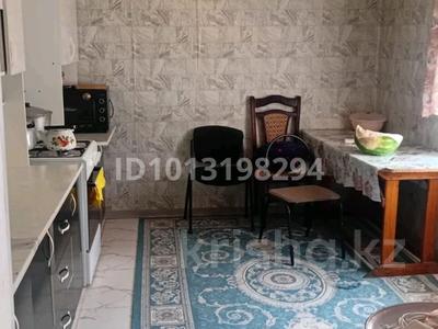 Отдельный дом · 4 комнаты · 100 м² · , мкр Достык , Мкр Достык Айтумар 61 за 22 млн ₸ в Шымкенте, Абайский р-н