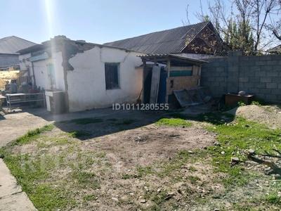 Отдельный дом · 4 комнаты · 76.5 м² · 10.5 сот., Жақсылық Үшкемпіров 30 — 19марш. соңғы аялдамасы за 30 млн ₸ в Таразе