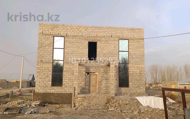 Отдельный дом · 6 комнат · 240 м², Жамбыл Жабаев 11 — Район центральный базар и 16 микрорайон за ~ 30 млн ₸ в Таразе — фото 2