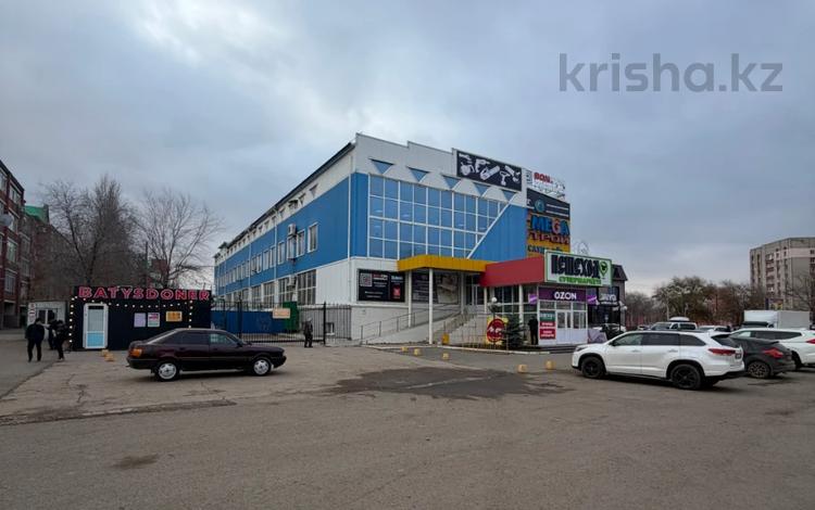 Свободное назначение, магазины и бутики · 600 м² за 1.5 млн ₸ в Уральске — фото 13