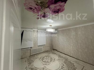 1-бөлмелі пәтер · 35 м² · 4/4 қабат, Самал 33, бағасы: 7 млн ₸ в Жанаозен