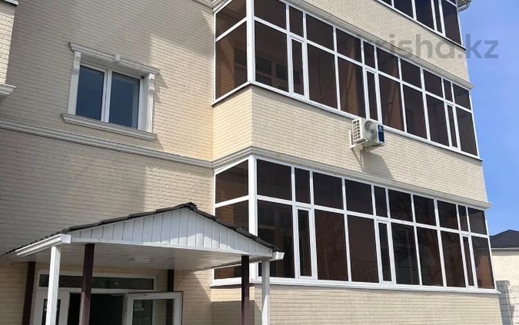 4-комнатная квартира, 153 м², 3/3 этаж, Кашаганова за 47 млн 〒 в Таразе — фото 3