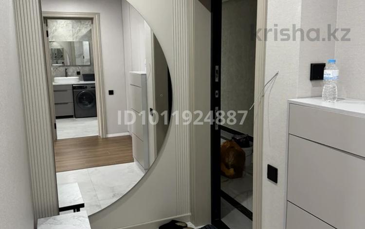 2-бөлмелі пәтер · 55 м² · 15/16 қабат, ул. Ташена Утепова 31, бағасы: 400 000 ₸ в Алматы, Бостандыкский р-н — фото 2