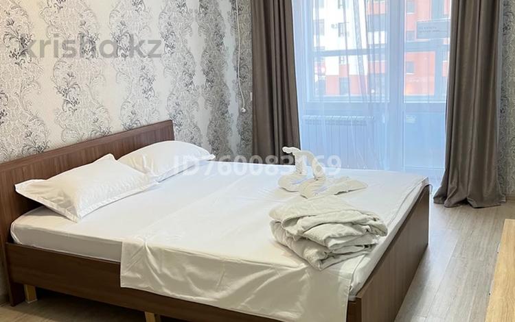 1-комнатная квартира · 38 м², Иманбаевой 10 а за 13 000 〒 в Астане, р-н Байконур — фото 2