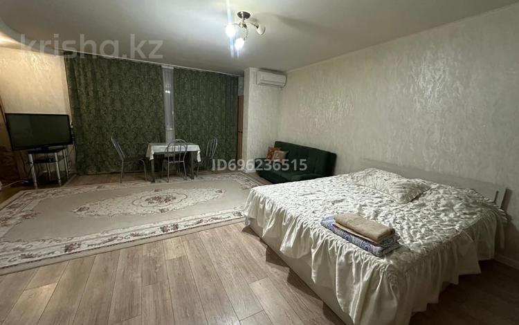 1-комнатная квартира · 40 м² · 10/10 этаж, мкр 5 5а за 10 000 ₸ в Актобе — фото 9