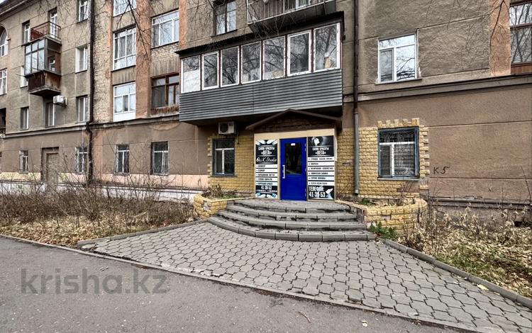 Еркін, кеңселер, дүкендер мен бутиктер, қоймалар, жқб, автосервистер мен көлік жуу, қоғамдық тамақтану орны, сұлулық салондары, ауыл шаруашылығы, монша, қонақ үй және демалыс орындары, фитнес және спорт, медорталықтар мен дәріханалар, білім орталықтары, ойын-сауық, конференц-залдар, кабинеттер және жұмыс орындары, студиялар · 50 м², бағасы: 500 000 ₸ в Караганде, Казыбек би р-н — фото 2