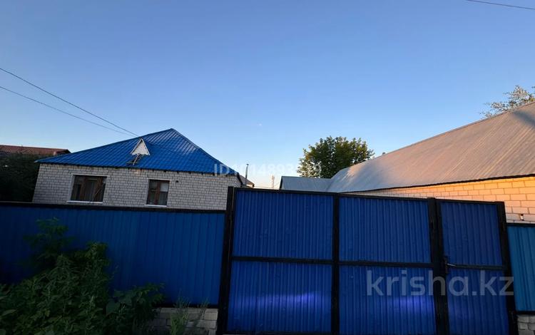 Жеке үй · 4 бөлме · 100 м² · 10 жүзд., Имашева 23, бағасы: 20 млн ₸ в Актобе, жилой массив Заречный-2 — фото 7