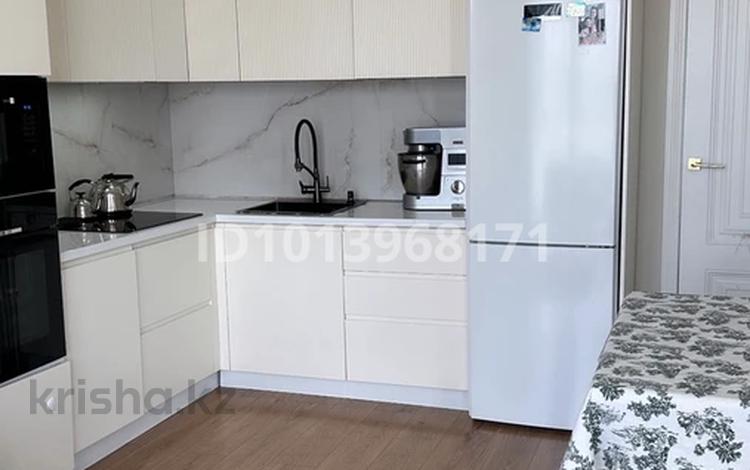 3-бөлмелі пәтер · 84 м² · 3/5 қабат, Абылай хана 2/5, бағасы: 42 млн ₸ в Каскелене — фото 2