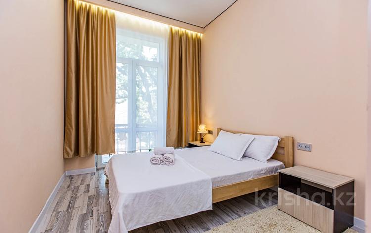 2-комнатная квартира · 48 м² · 3/3 этаж, Желтоксан 103 — Казбек би за 25 000 ₸ в Алматы, Алмалинский р-н — фото 20