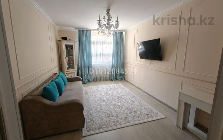2-комнатная квартира · 63 м² · 3/9 этаж, ул. Жумекена Нажимеденова 20 за 40 млн 〒 в Астане, Сарайшык р-н — фото 2
