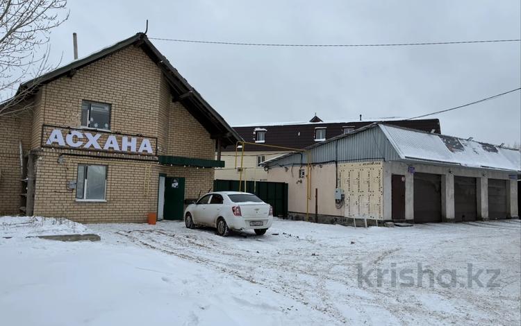 Отдельный дом · 4 комнаты · 256 м² · 10 сот., Балкантау за 130 млн 〒 в Астане, Алматы р-н — фото 2