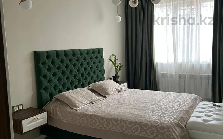 3-комнатная квартира, 85 м², 2/12 этаж, Сатпаева 90 — Туркебаева