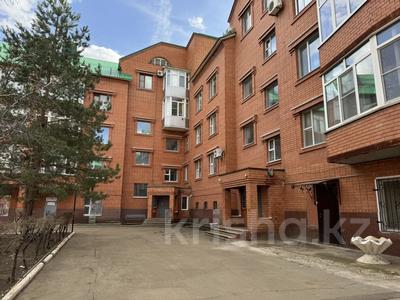 1-комнатная квартира, 55 м², 1/4 этаж, Ескалиева 291 за 23 млн 〒 в Уральске