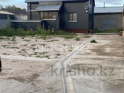 Аренда домов или дач в Карагандинской обл.: Отдельный дом · 3 комнаты · 100 м² · помесячно, Байтурсунова 1а за 200 000 〒 Отдельный дом · 3 комнаты · 100 м² · помесячно, Байтурсунова 1а за 200 000 〒 в Уштобе