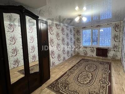2-бөлмелі пәтер · 64 м² · 1/5 қабат, мкр. Зачаганск пгт 2 — Асату , Жасулан ресторан қасында, бағасы: 100 000 ₸ в Уральске