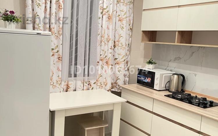 2-бөлмелі пәтер · 50 м² · 1/5 қабат, Толеби 47 — Кмк колледж, бағасы: 10 млн ₸ в Кентау — фото 2