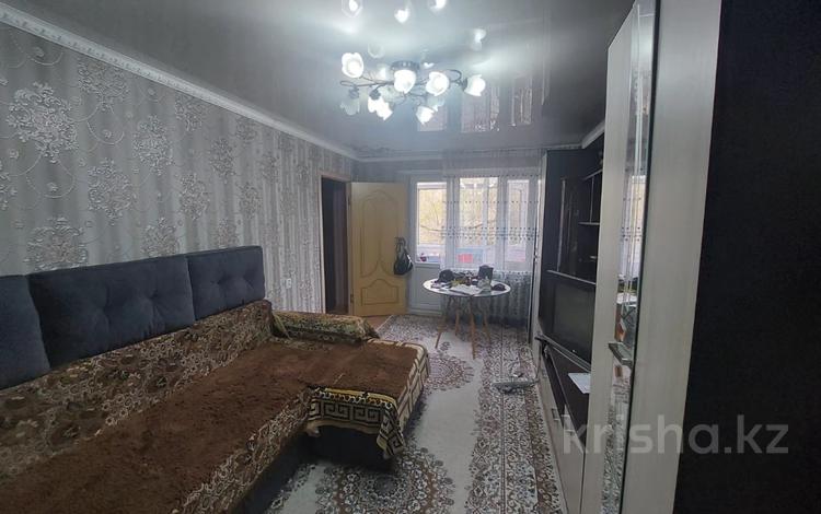 2-комнатная квартира, 43 м², 2/5 этаж, Самал за 13 млн 〒 в Талдыкоргане, мкр Самал — фото 13