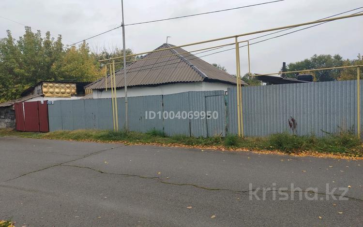 Отдельный дом · 3 комнаты · 70 м² · 18.18 сот., Каратал 43 — Каратал Темиртекұлы за 12.5 млн 〒 в Талдыкоргане — фото 2