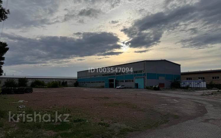 Өнеркәсіптік база · 1 га, мкр Михайловка , Мкр Михайловка, заводская 19/2, бағасы: 750 млн ₸ в Караганде, Казыбек би р-н — фото 2