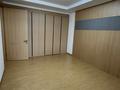 3-бөлмелі пәтер · 90 м² · 8/18 қабат, Ракымжан Кошкарбаев 8, бағасы: 81 млн ₸ в Астане, Сарайшык р-н — фото 16
