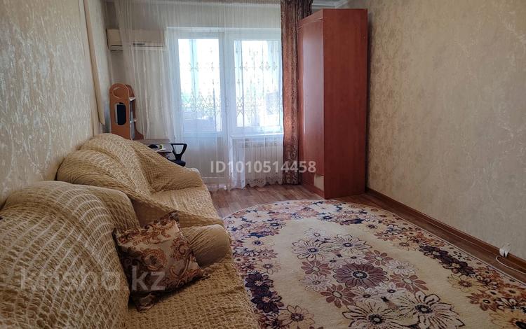 2-комнатная квартира · 50 м², мкр Мамыр-7 7 за 40 млн ₸ в Алматы, Ауэзовский р-н — фото 2