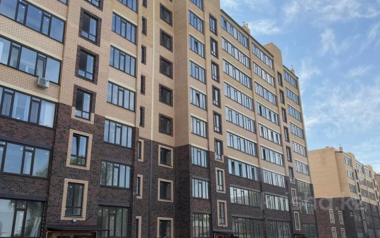 1-бөлмелі пәтер · 43.8 м² · 2/9 қабат, Желтоксан 1в, бағасы: ~ 13.1 млн ₸ в Уральске — фото 2