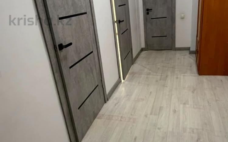 1-комнатная квартира · 54 м² · 1/6 этаж, Богенбай батыра за 13 млн ₸ в Актобе — фото 2