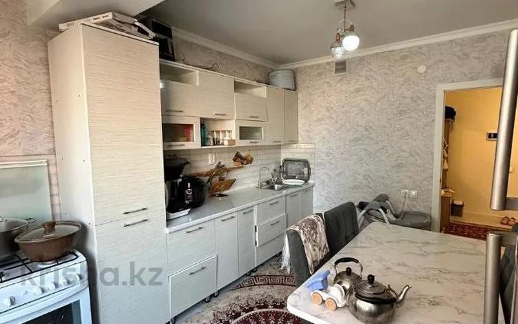 2-бөлмелі пәтер · 60 м² · 7/10 қабат, мкр Шугыла, Жунисова 14/4, бағасы: 29.5 млн ₸ в Алматы, Наурызбайский р-н — фото 2