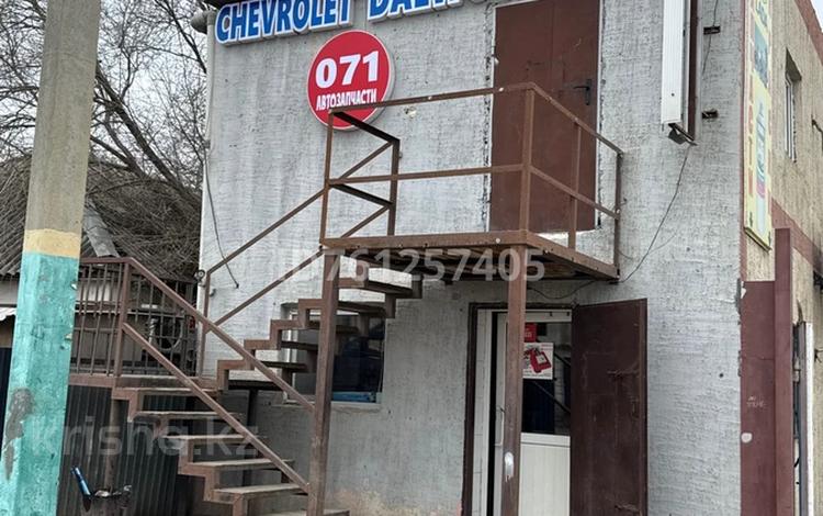 Свободное назначение, офисы, магазины и бутики, общепит, салоны красоты, медцентры и аптеки, образование, развлечения · 100 м² за 21 млн ₸ в Атырау, мкр Сары Арка — фото 2