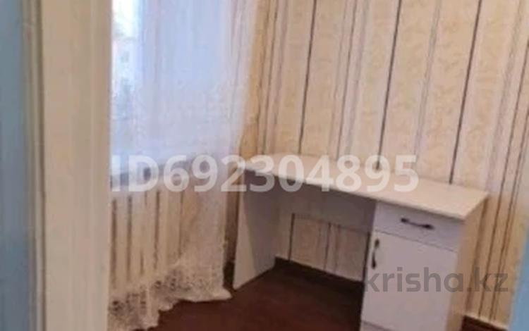 2-комнатная квартира, 42 м², 5/5 этаж, Горняков 94 — В центре