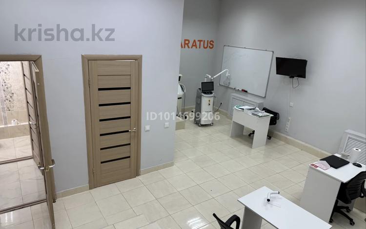Свободное назначение · 42.7 м² за 300 000 ₸ в Астане, Есильский р-н — фото 2