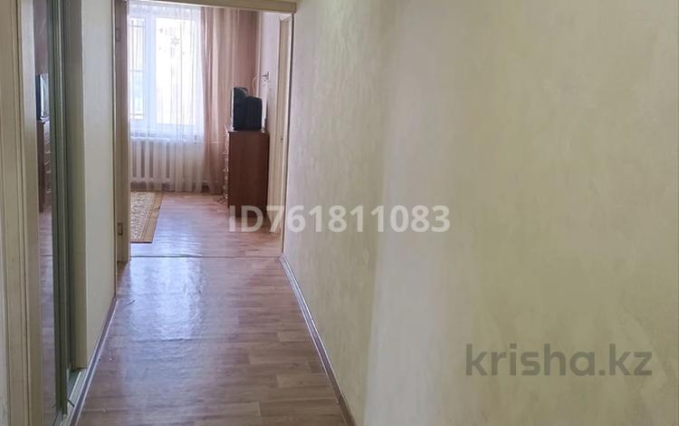 3-бөлмелі пәтер · 60 м² · 4/5 қабат, Алдабергенова — Рядом магазин Тоймарт, 12,14,16 школы, бағасы: 170 000 ₸ в Талдыкоргане, мкр Самал — фото 2