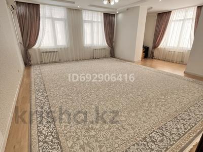 4-комнатная квартира · 175.5 м² · 2/11 этаж, 29-й мкр 24 за 37.9 млн 〒 в Актау