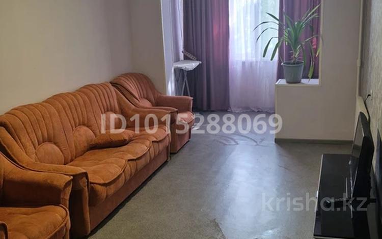 3-комнатная квартира · 68 м² · 2/5 этаж, 7-й мкр 1 за 230 000 ₸ в Актау — фото 2