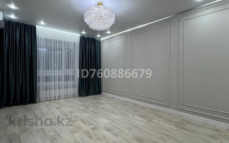 3-бөлмелі пәтер · 94.6 м² · 2/4 қабат, мкр Жана Орда, Тәуелсіздік (бывшая московская), бағасы: 56 млн ₸ в Уральске — фото 5